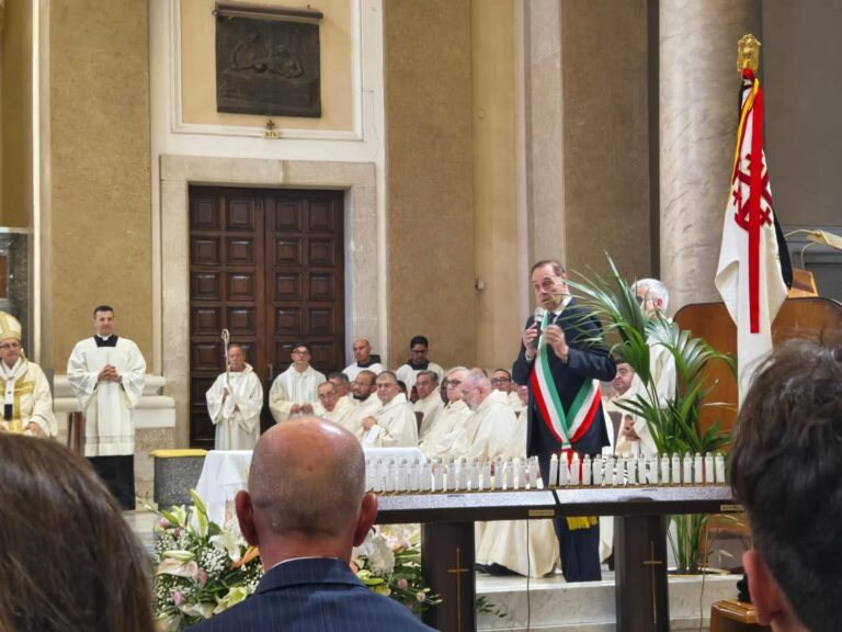 Il sindaco Mastella rivela: pregate per me, sono malato, spero di farcela