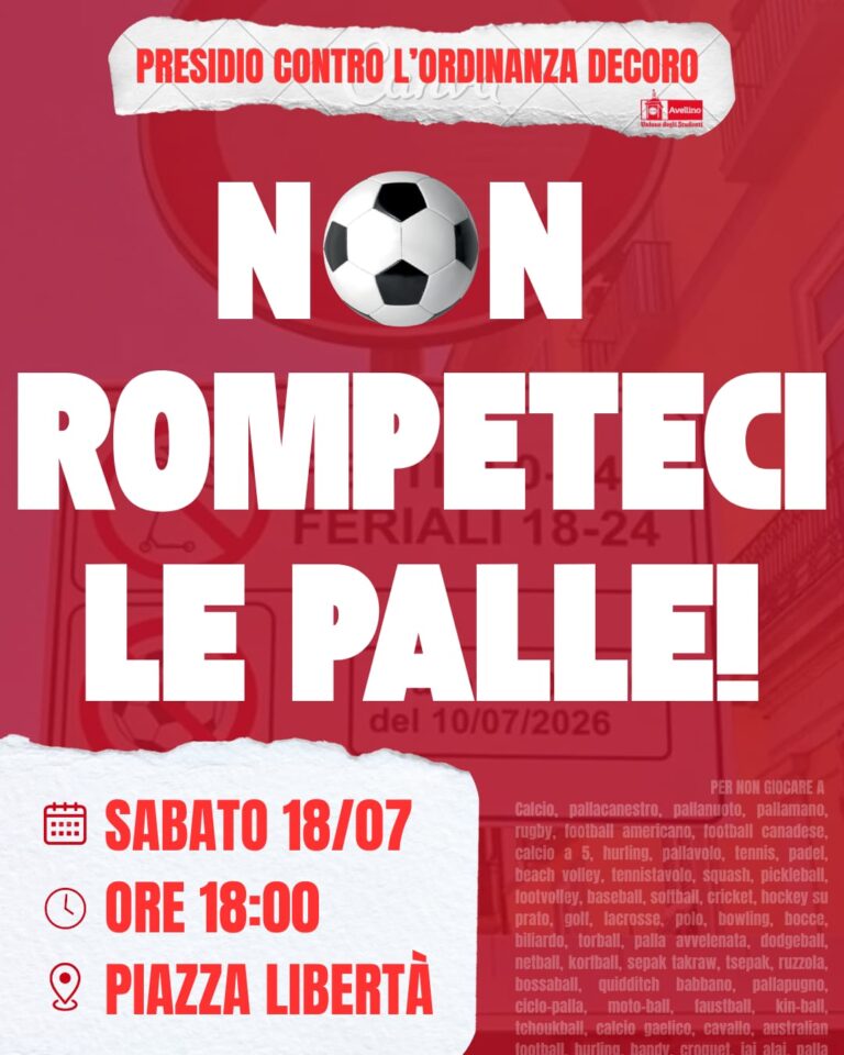 Avellino, l’ Unione degli Studenti contesta in Piazza l’ordinanza sul “decoro” di Pizza