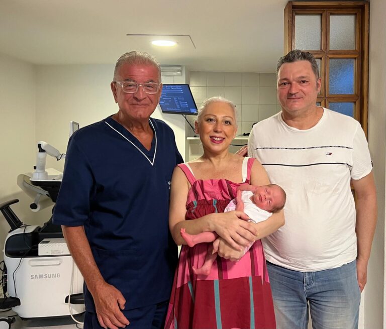 Mamma a 49 anni dopo sei anni di attesa: il lieto fine nonostante un mioma di 9 centimetri