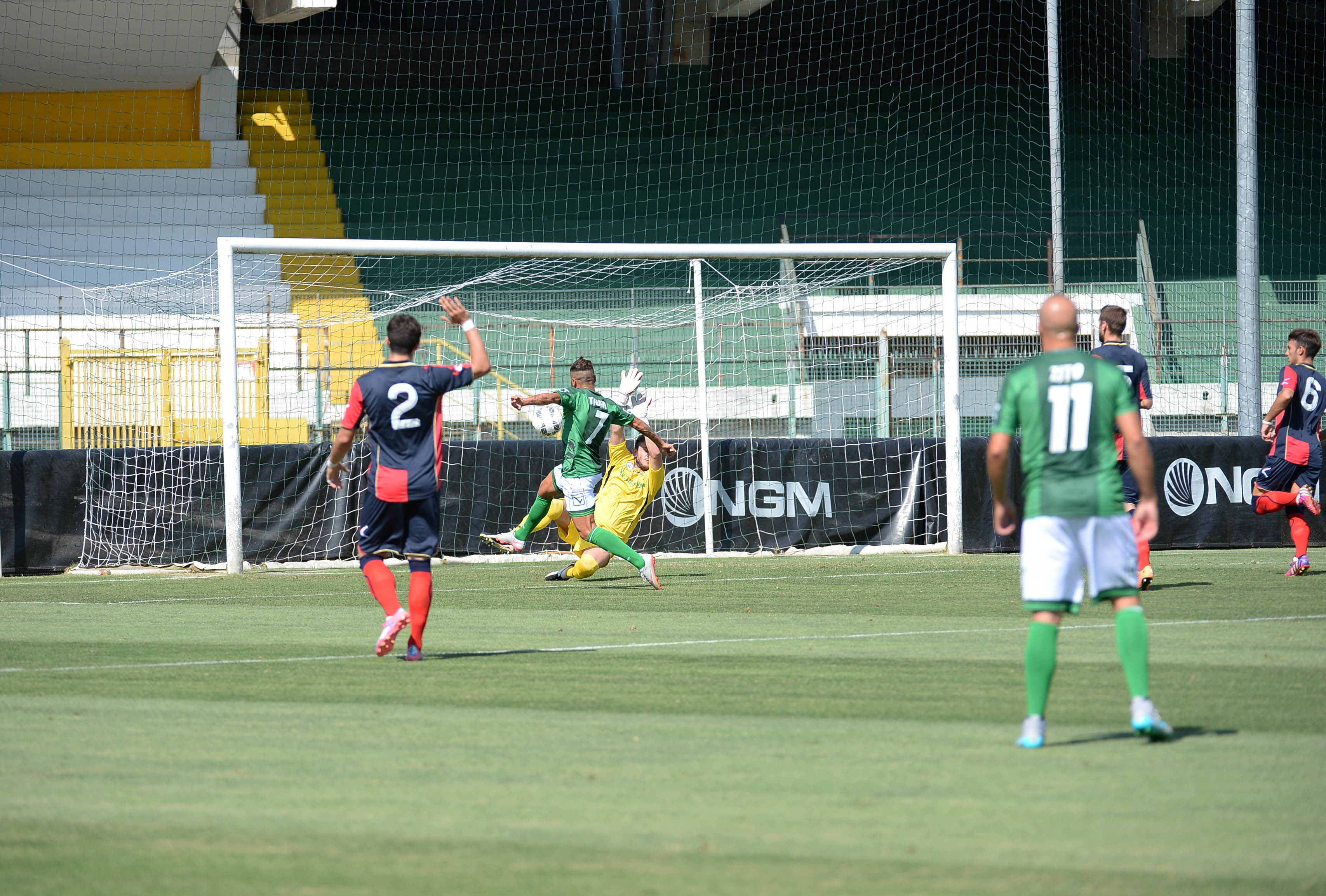 Avellino Calcio – Il Partenio riabbraccia i lupi: fissata l’amichevole con il Cosenza