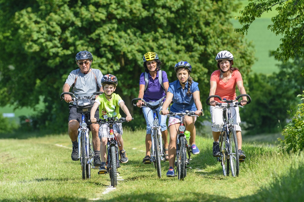 Bicicletta, ciclisti, piste ciclabili