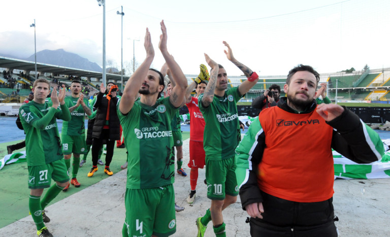 Avellino – Bari, il fotoracconto: rivivi le emozioni del match