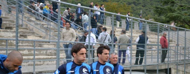 “Vogliono gettare fango sui tifosi del Montella, pretendiamo rispetto”