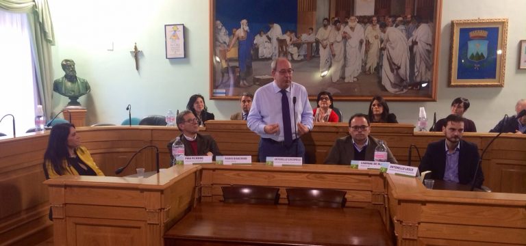 OpenIrpinia riunisce i dem a Montoro, Giacomelli: “Banda ultra larga è il futuro”