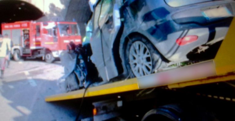 Incidente sull’A/16, conducente denunciato per lesioni stradali