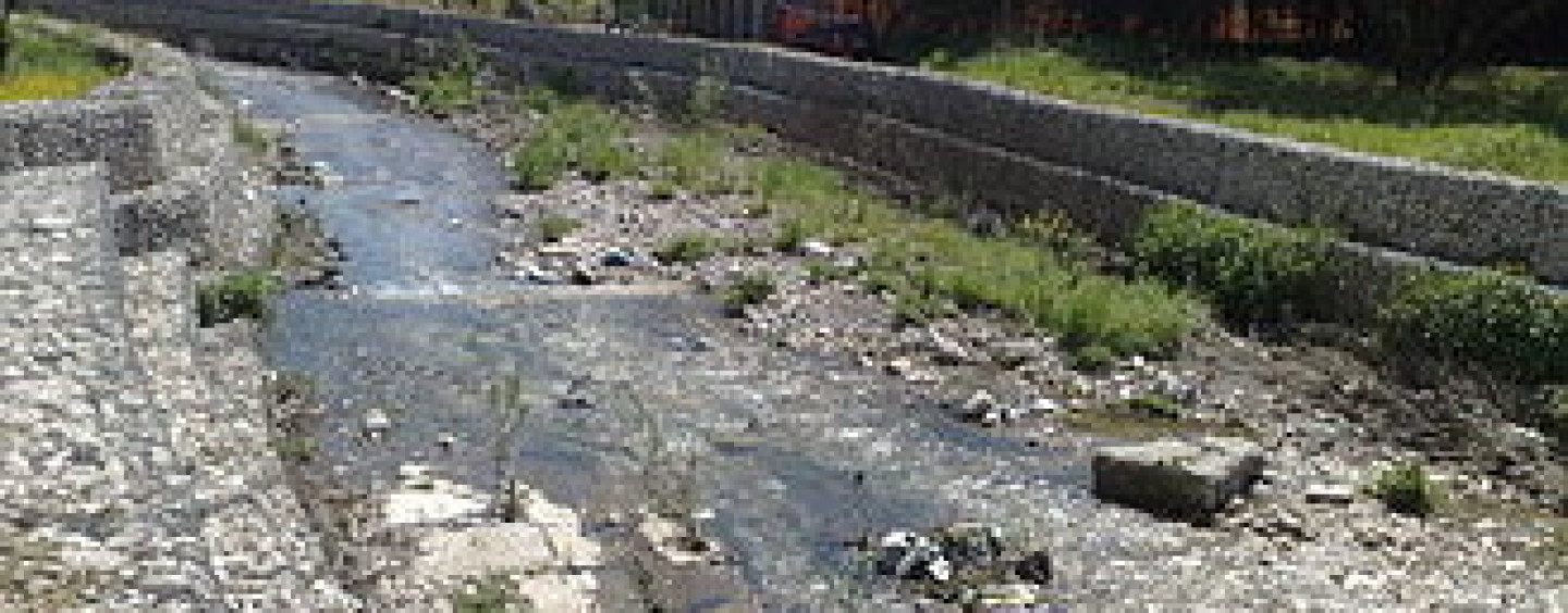 Torrente Fenestrelle, c’è l’avviso per il Parco Urbano. Il comune in cerca di idee per riqualificare la zona