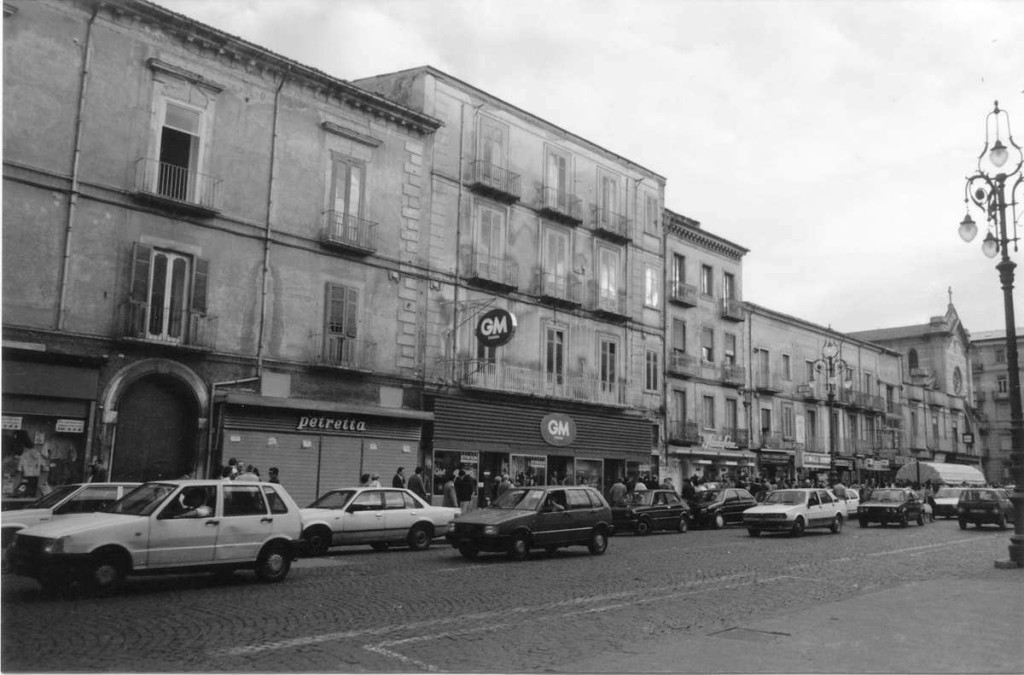 anni 80 Corso Vittorio emanuele Avellino