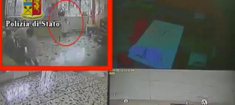 VIDEO/ “Ti ammazzo”, “chiudi la bocca altrimenti ti faccio il culetto rosso”: le urla di una maestra violenta