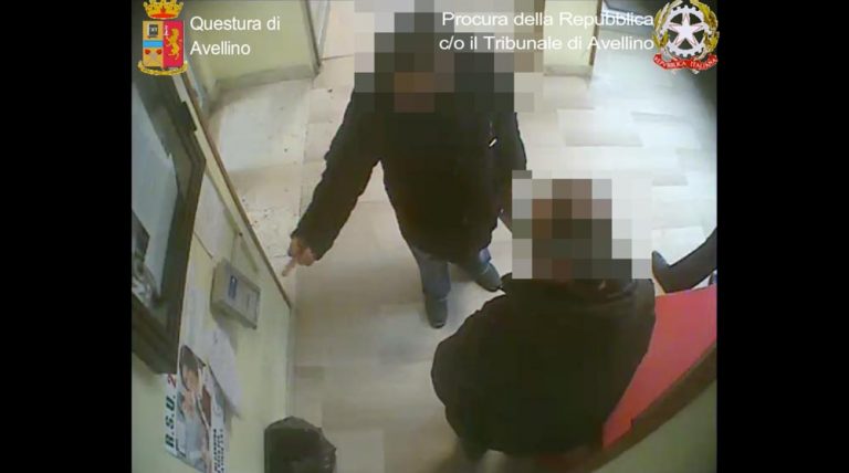 Furbetti del cartellino all’Asl di Avellino, nuovo rinvio: in aula a febbraio