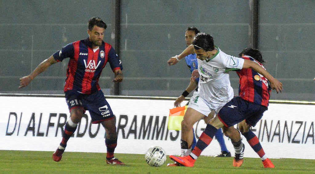 Crotone - Avellino (28/04/2015)