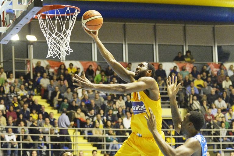 Basket Scandone, trasferta insidiosa a Torino alla corte degli ex Vitucci e Ebi