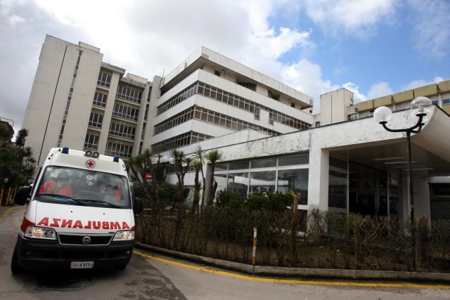 Covid 19: riaperto pronto soccorso ospedale Cardarelli Napoli