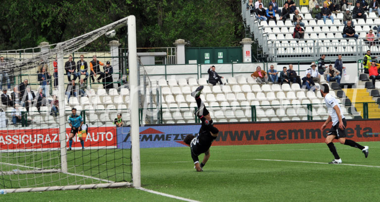 Avellino Calcio – Mercato, salta l’arrivo di Pigliacelli