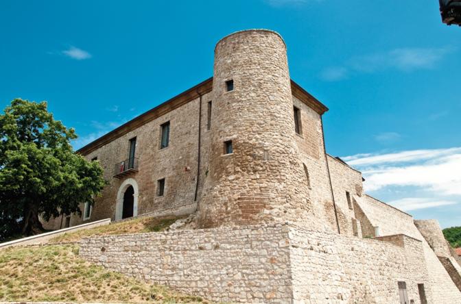 castello san barbato manocalzati