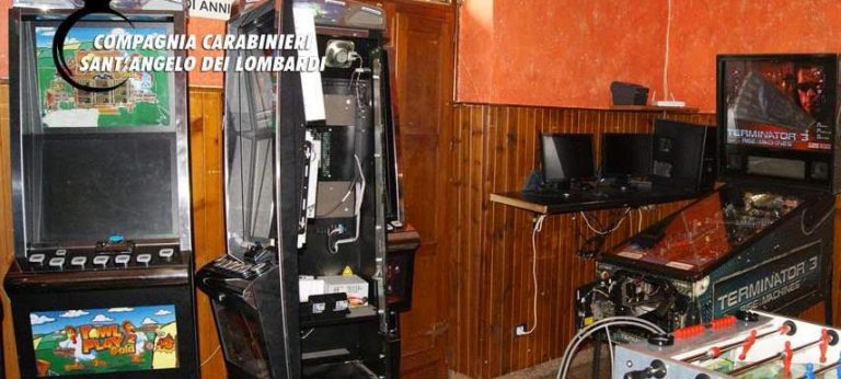Furto al bar, 55enne incastrato dalle impronte digitali
