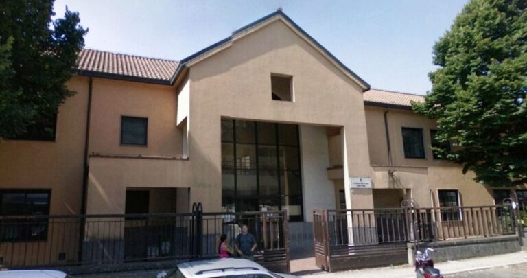 Conservatorio “Cimarosa”, la Provincia chiede la revoca dell’ordinanza comunale