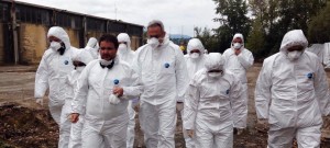 Il sopralluogo della Commissione all'Isochimica
