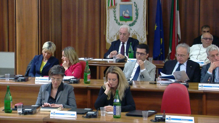 Comune di Avellino, arrivano le dimissioni degli esponenti di Giunta