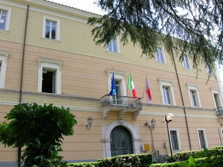 Il Comune tende la mano agli inquilini morosi incolpevoli