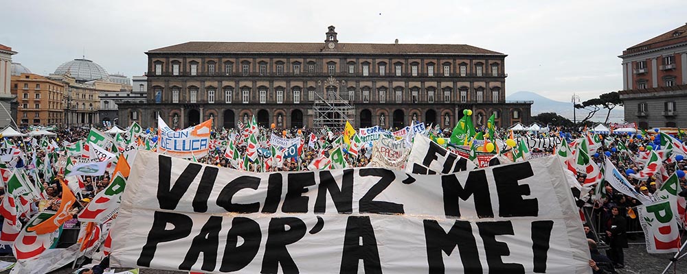 Regionali, per De Luca e il Pd quale piazza del Plebiscito sarà quest’anno?