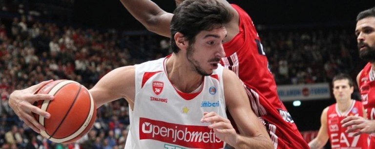 Basket Scandone, il centro Campani: “Avellino subito dietro Milano, per Varese sarà dura”