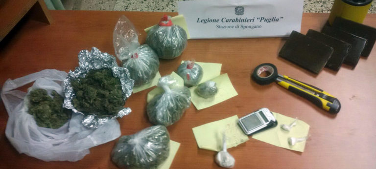 Coca, hashish ed erba nell’appartamento, arrestato irpino a Lecce