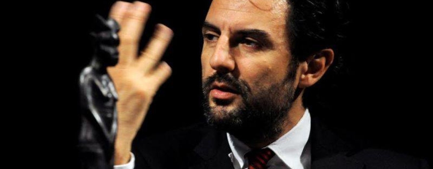 Al Teatro 99Posti in scena gli undici personaggi di Enrico Ianniello nella storia surreale di “Eternapoli”