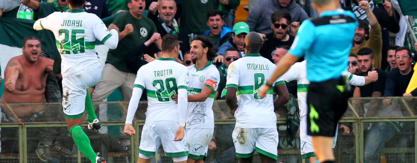 Avellino Calcio – Tesser e i suoi infiammano il tifo: riapre la campagna abbonamenti