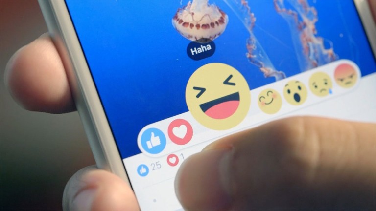 Facebook, non più semplici like… ecco le “reazioni”