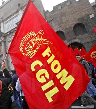 IIA, i segretari della Fiom-Cgil irpina e campana: “Basta speculazioni politiche sui lavoratori”