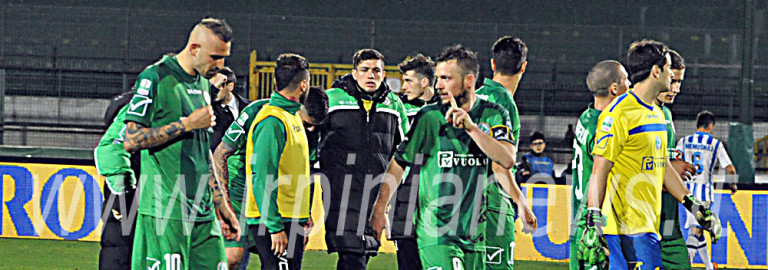 Avellino – Pescara, il fotoracconto della notte amara del Partenio-Lombardi