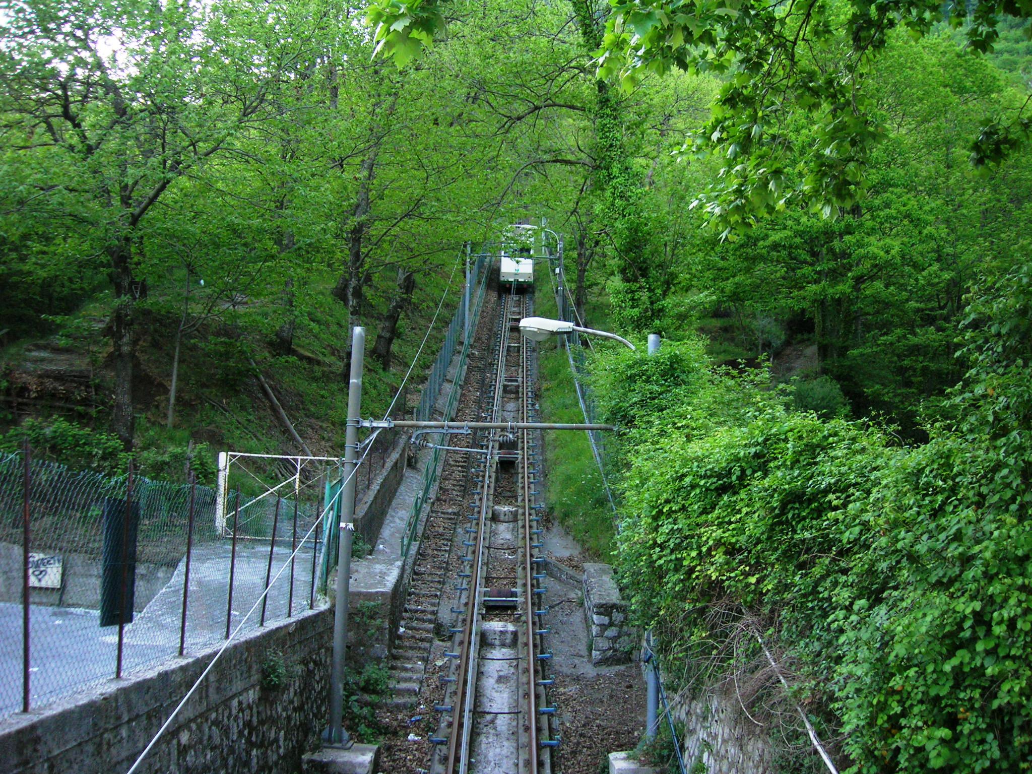 Provincia, stanziati 200mila euro per la funicolare di Montevergine