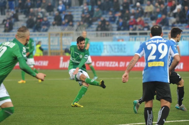 Novara – Avellino, il pagellone dei lupi: la rabbia di Gavazzi limita i danni
