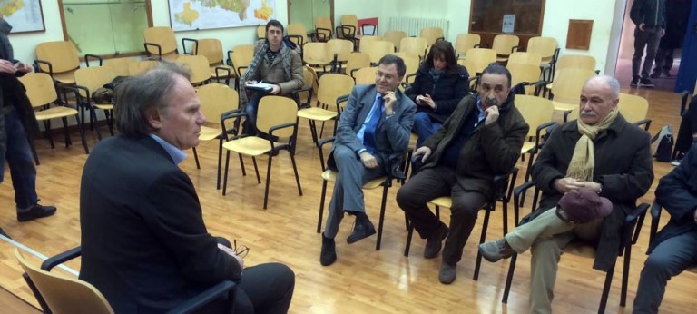 VIDEO/ Acqua, (pochi) sindaci avvisano De Stefano: “Gesesa ha interessi che non sono quelli dell’Irpinia”