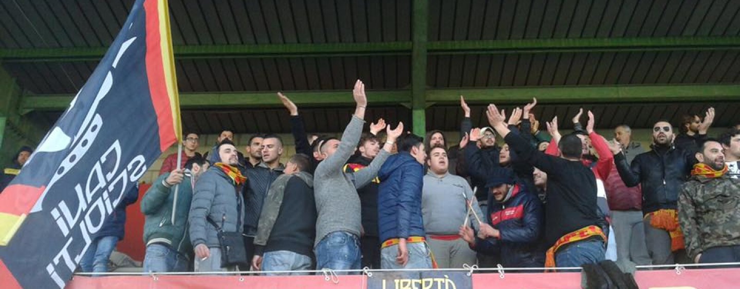 “Tutti allo stadio”, il Regime Red Lions chiama la città a raccolta per Grotta – Eclanese