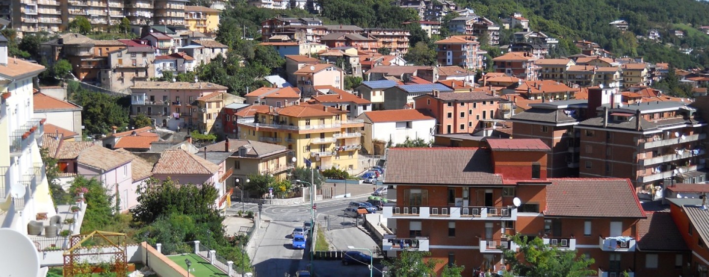 Migranti, le due ragazze vittime di violenza partiranno grazie ai volontari di Mercogliano