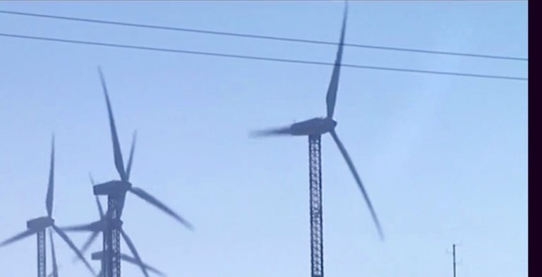 Eolico selvaggio, l’Irpinia “violentata” documentata da Toni Capuozzo su Rete 4