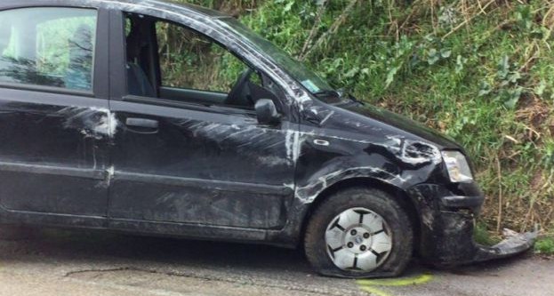 Incidente stradale ad Ariano, giovane salvato dai carabinieri