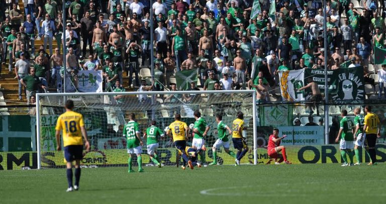Camorra e scommesse, l’Avellino sulla difensiva: “Club parte lesa”