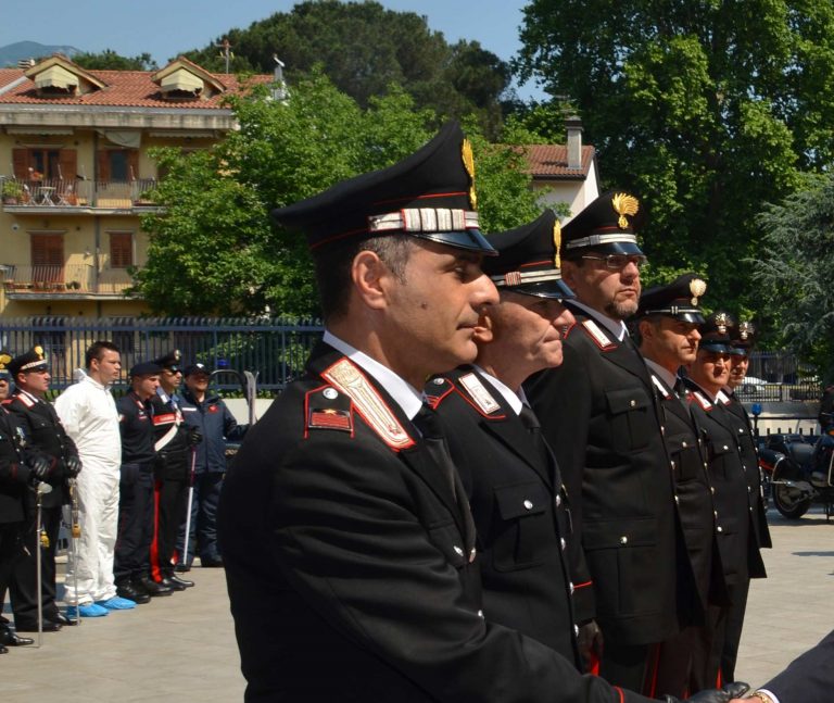 “Trovami un punto debole che lo devo ricattare”