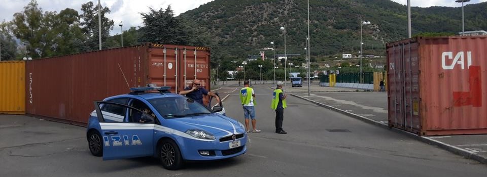 I tifosi di Crotone e Bari in massa verso la Campania: questure in allerta