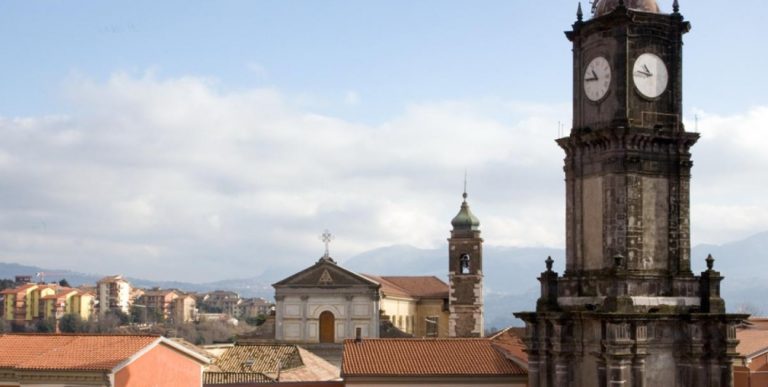 Centro Storico pedonale per il Ferragosto avellinese: la richiesta dei commercianti