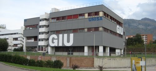 Università di Salerno, nessun appello straordinario per i fuoricorso a Giurisprudenza