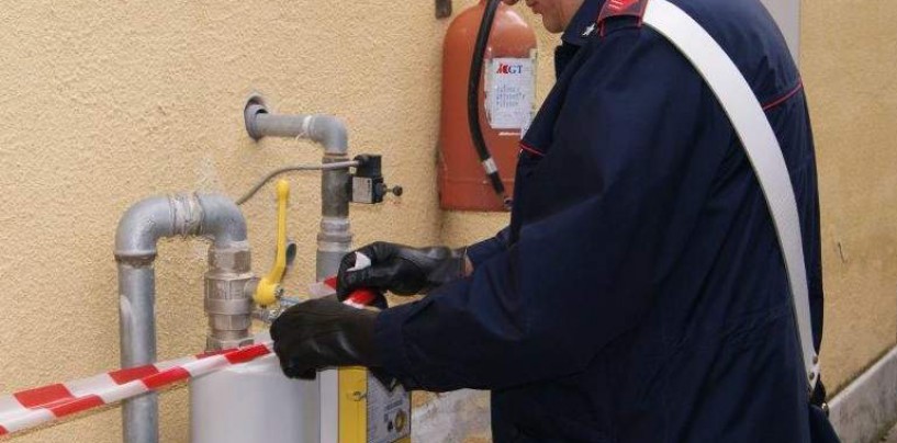 Montella, allacci abusivi al contatore del gas metano: in due nei guai