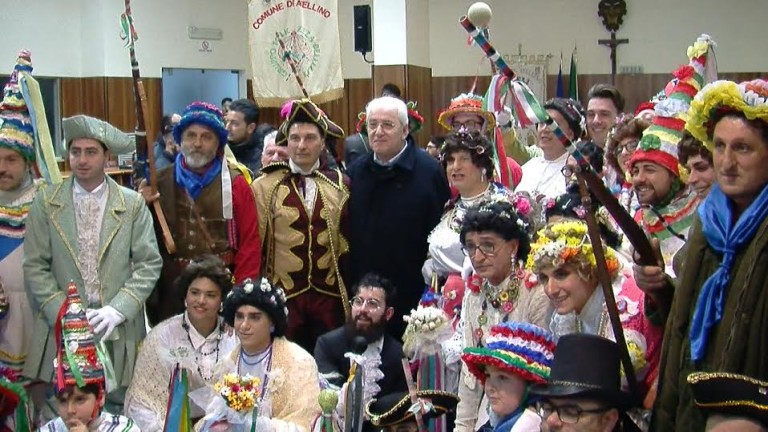 VIDEO/ La Zeza di Bellizzi ad Avellino, Mele: “Manteniamo viva la cultura della nostra comunità”